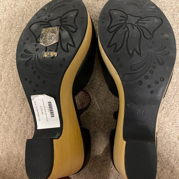 Lola Ramona Betty Black Heels - Picture 5 of 7